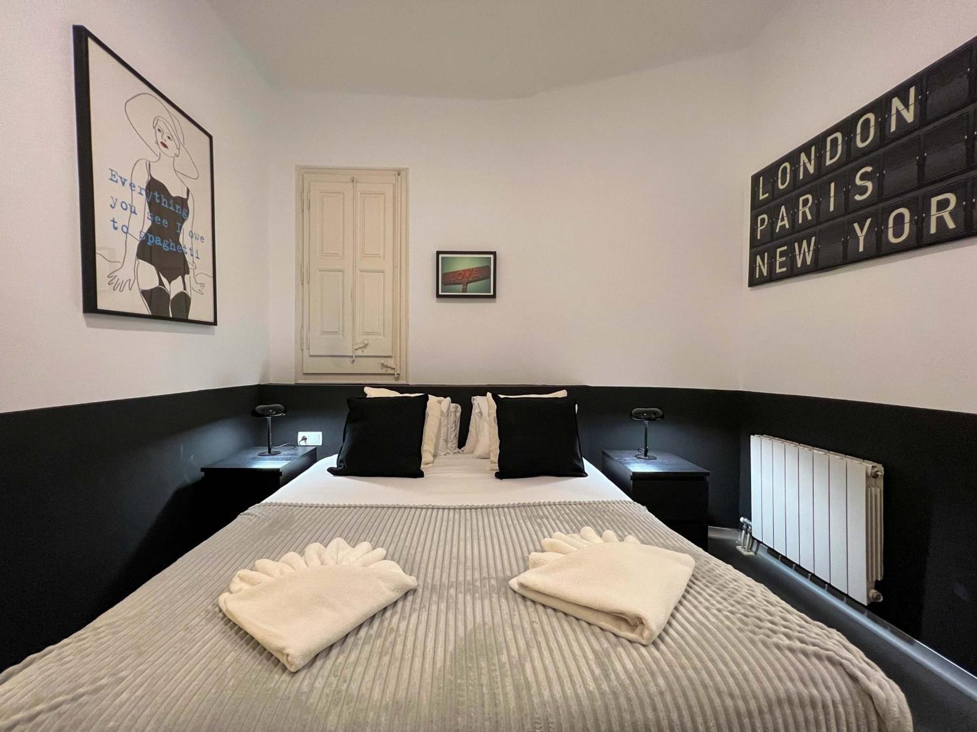 Stay Unique Apartments Cent Barcelona Ngoại thất bức ảnh
